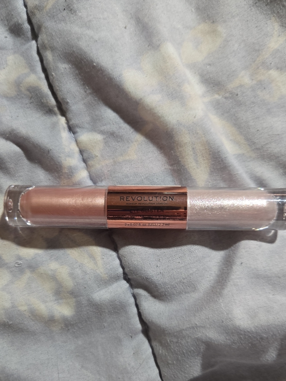 3/$10 Bundle Deals Revolution Dual-Ended Eye Glisten Foil And Eyeshadow
